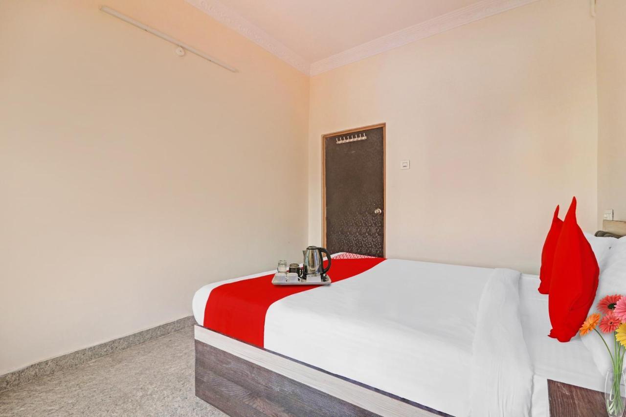 Hotel O Gs International Near Anu Wine Shop Shamshabad Bagian luar foto